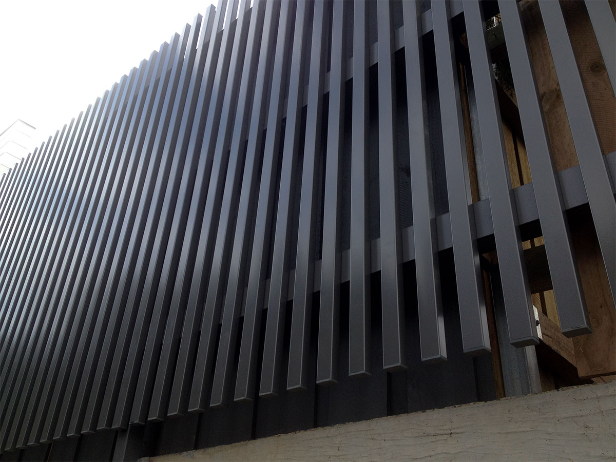 Decorative metal screen